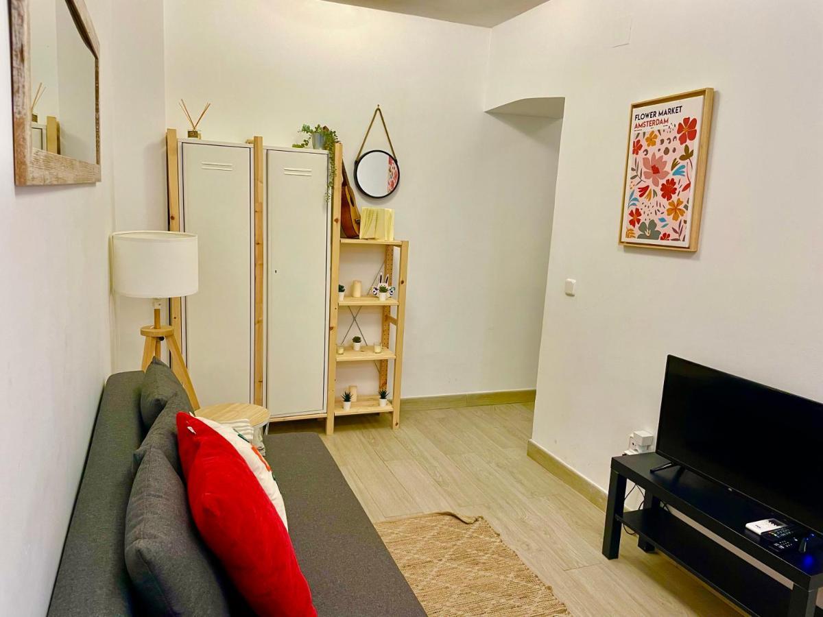Stylish One Bedroom Flat In The Heart Of Madrid Luaran gambar